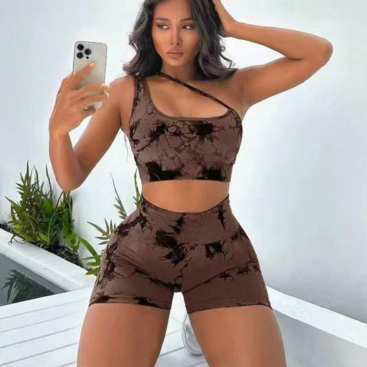 Ensemble de sport PrettyWarrior – Brassière Asymétrique & Short